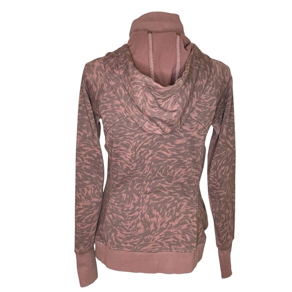 ATHLETA TRIUMPH PRINTED HOODIE
Purple Zip-Up Hoodie Thumbholes Activewear Sz M - Picture 5 of 14